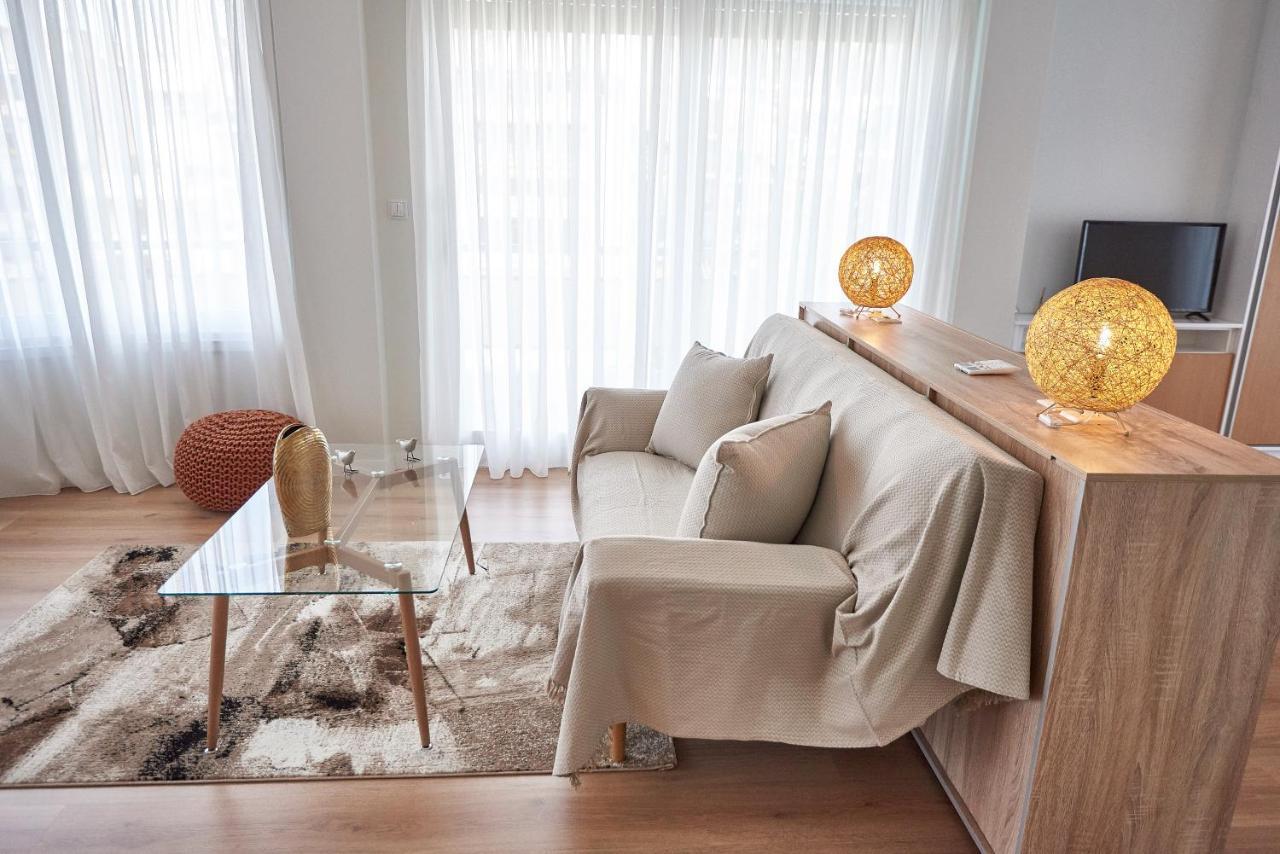 The El Greco Spirit Meets The Athenian Luxury Apt1 Ngoại thất bức ảnh